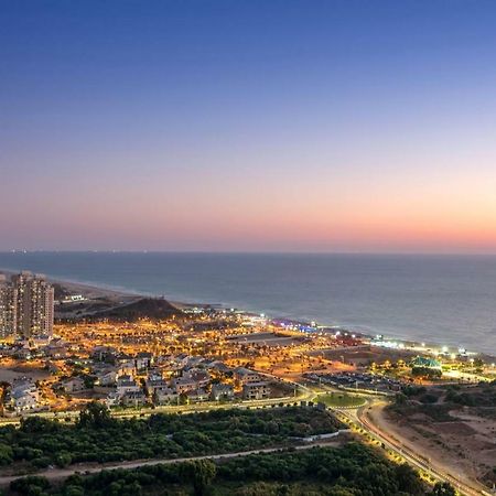 35Th Floor 4 Rooms On The Sea Bat Yam Exterior photo